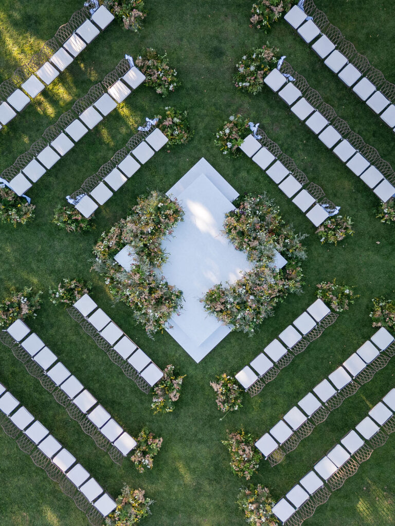 capucineatelierfloral_chateaudeberne_liznick_-ceremonie_8